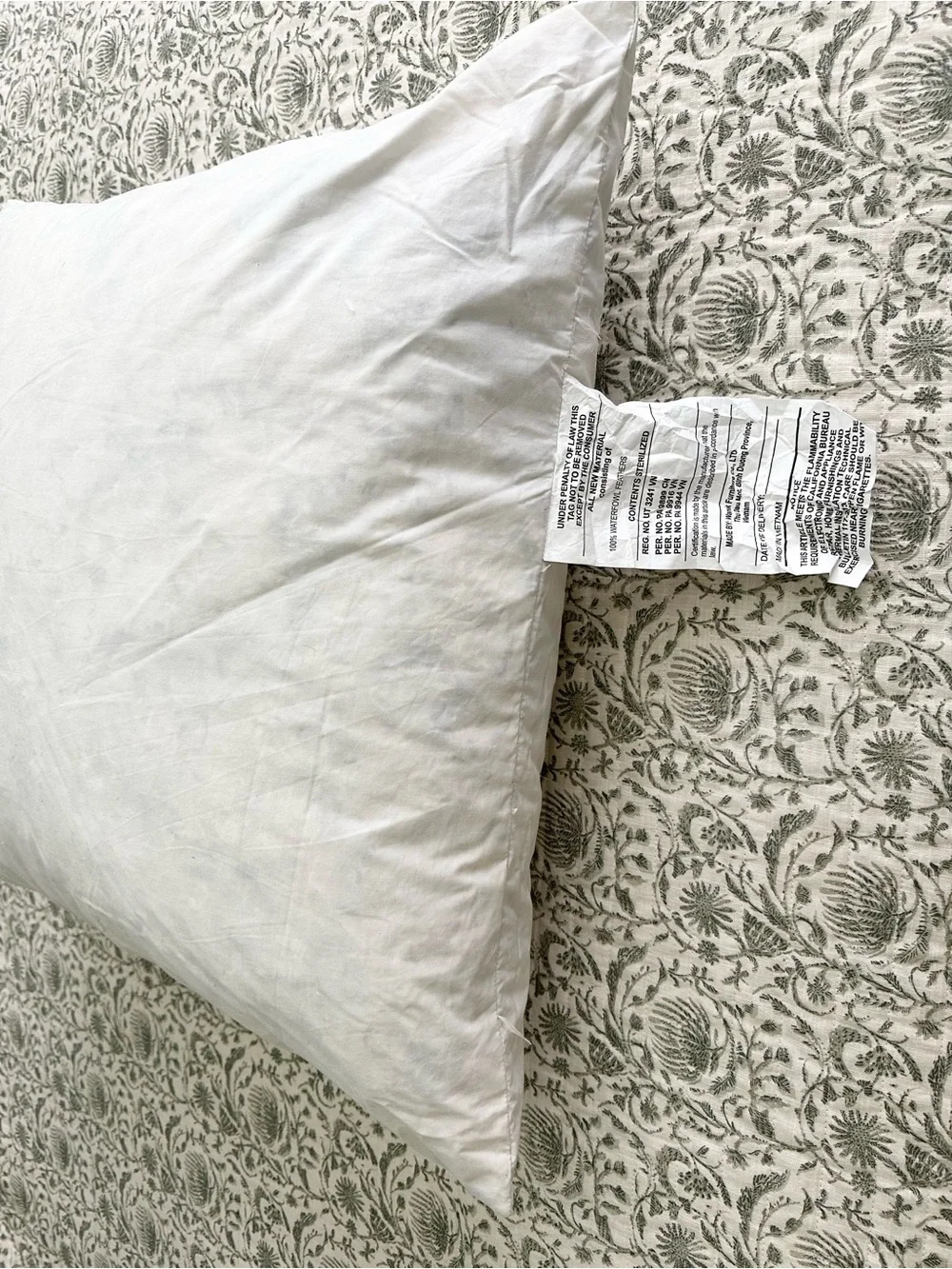 Down Feather 22” Square Pillow Insert